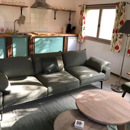 Bed and breakfast La Mouline 4*